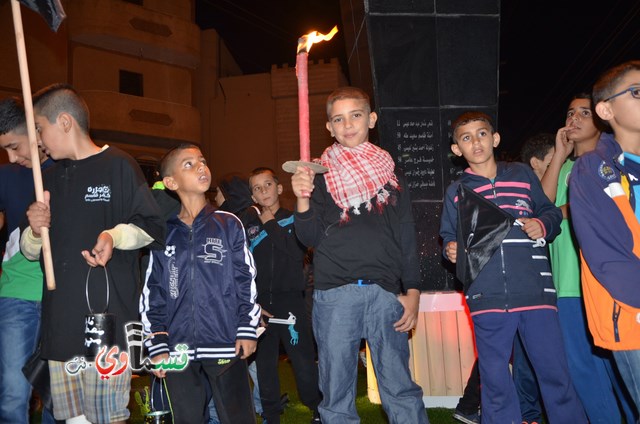  كفرقاسم- فيديو:  :مسيرة المشاعل .. تحدث القلب وبكت العيون .. وامسية سياسية بتألق عمر وابداع سجود الذي ابهر الحضور